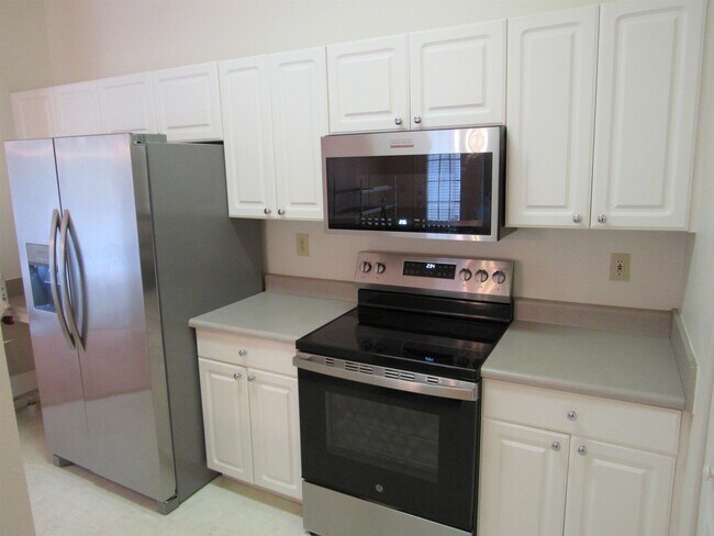 Building Photo - 21207 Harbour Vista Cir
