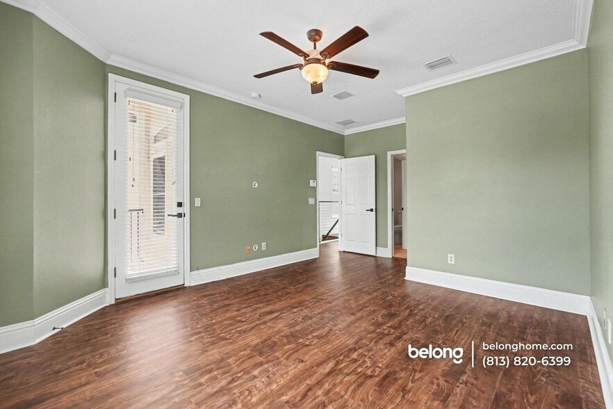 Building Photo - 4209 W Gray St