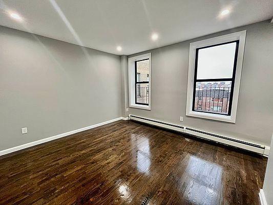 Building Photo - 1 bedroom in BRONX NY 10456