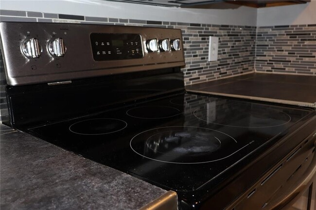 Building Photo - 7609 Abbey Ln