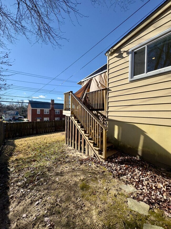 Building Photo - Charming 3 Bedroom/1 Bathroom in Woodring, MD!