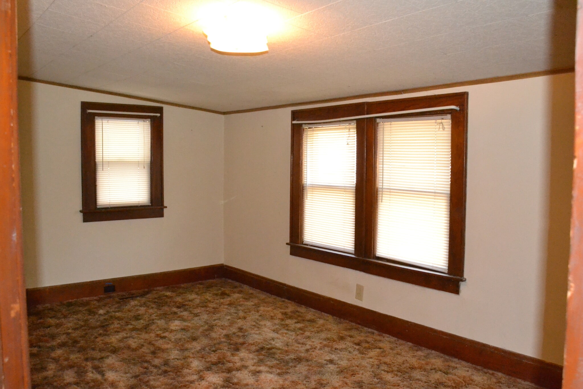 Building Photo - 402.5 Mulberry St