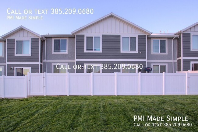 Building Photo - Brand New End Unit!! Open Floor Plan 3 Bed...