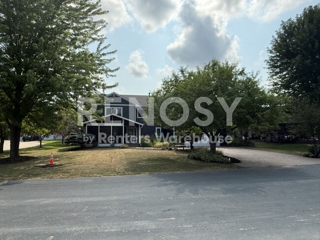 Building Photo - Available August 3rd 3 Bedroom 2.5 Bath Single Family Home in Prior Lake