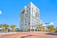 Building Photo - 5 N Osceola Ave