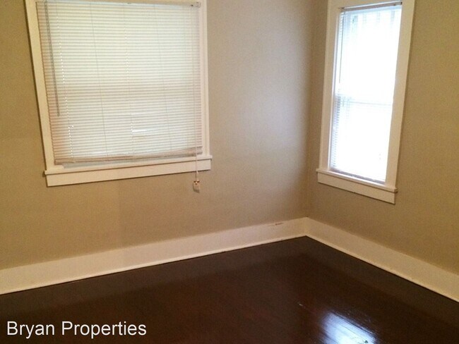Building Photo - 2 br, 1 bath House - 540 E LOREN