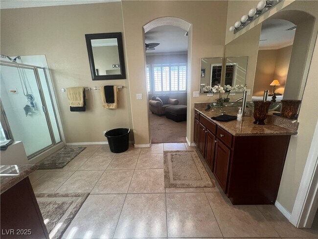 Building Photo - 6625 N Arbor Bluff Ct