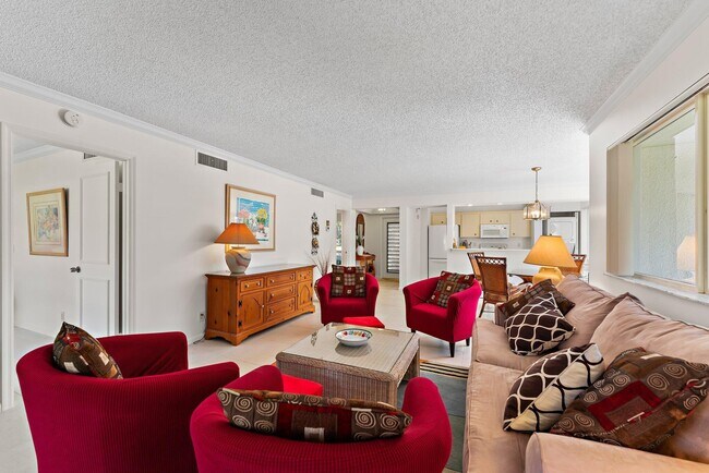 Building Photo - 527 Brackenwood Pl