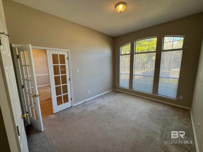 Building Photo - 8356 Carousel Ct