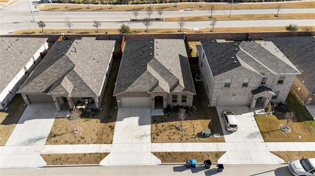 Building Photo - 16032 Farringdon St