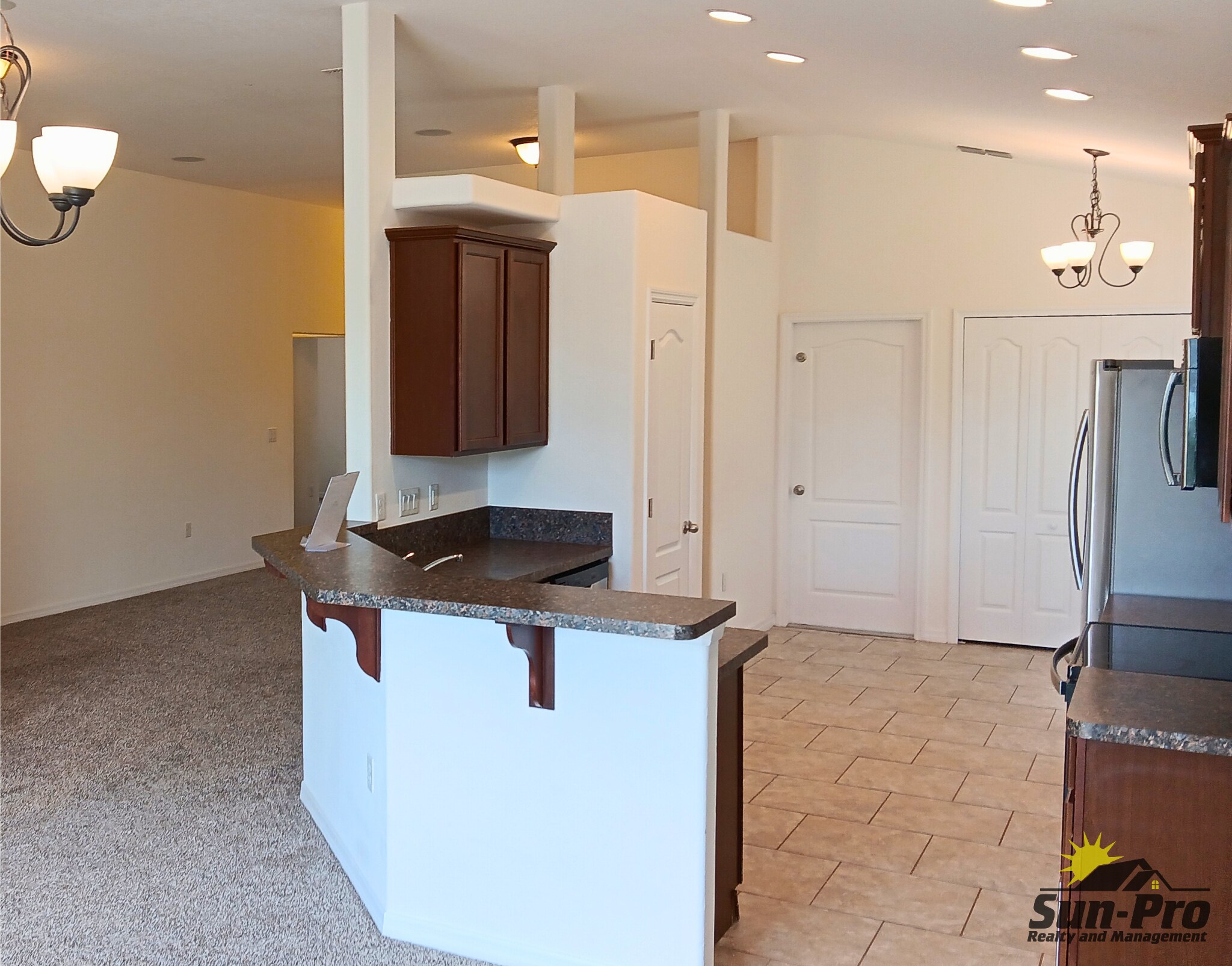 Building Photo - 5346 Peach Blossom Blvd