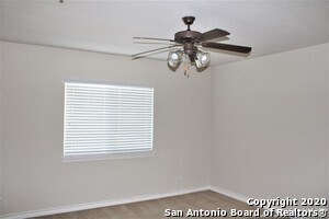 Building Photo - 625 Meadow Arbor Ln