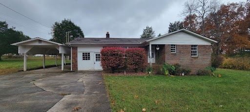 Primary Photo - 360 Oak Hill Dr