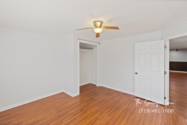 Building Photo - CHARMING 5BD/3BA NEAR FT CARSON - Deposit Waiver Available