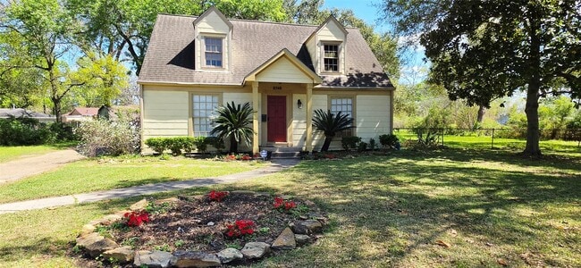 Building Photo - 8548 Findlay St