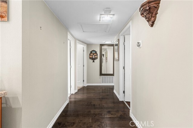 Building Photo - 45419 Silverado Ln