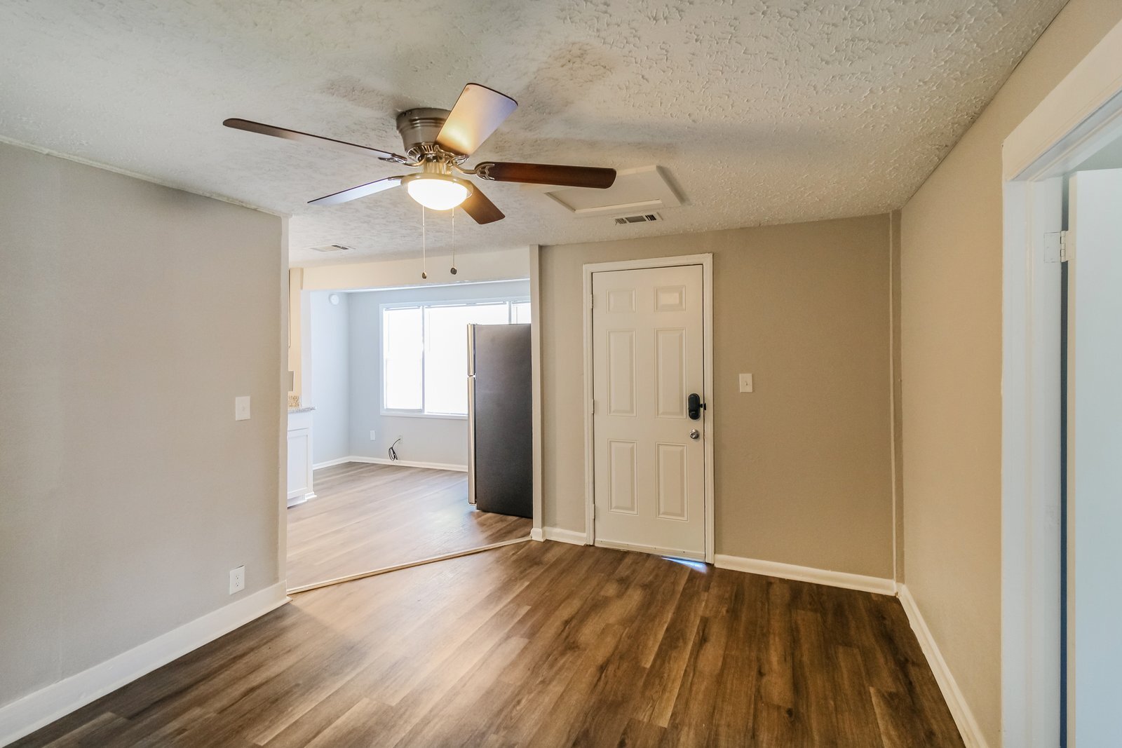 Building Photo - 1912 Lincoln St