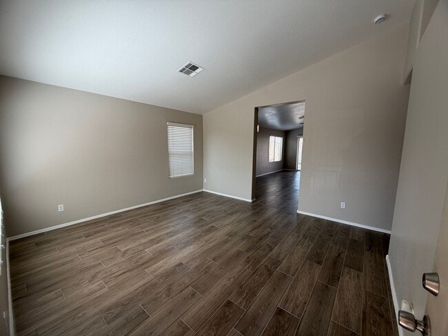 Building Photo - 16719 N 160th Ave