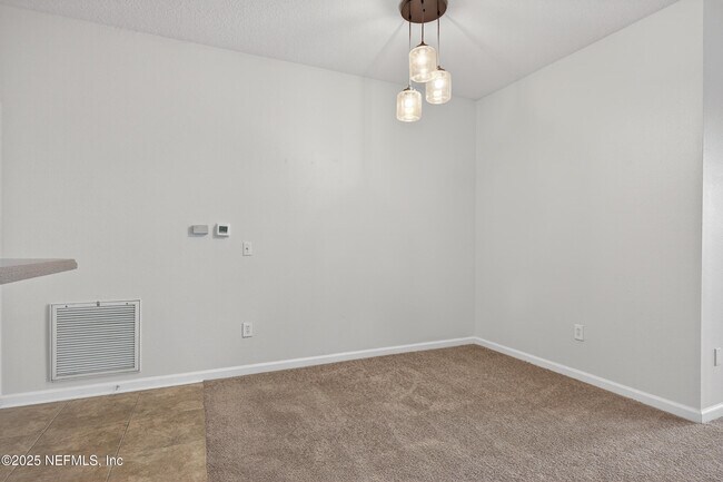 Building Photo - 11251 Campfield Dr