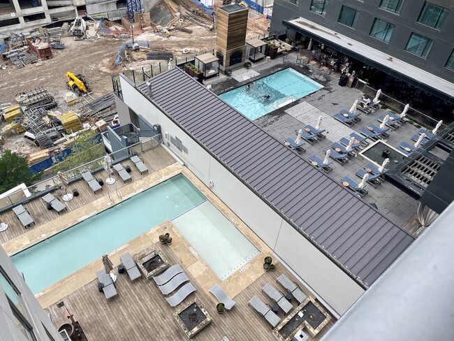 View from balcony - 603 Davis St