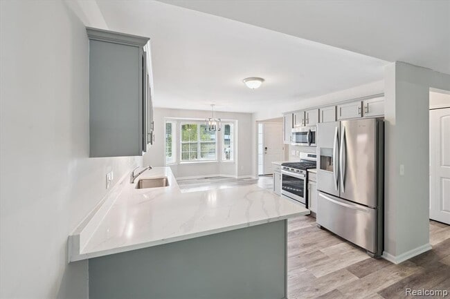 Building Photo - 816 Nelson's Ridge Dr