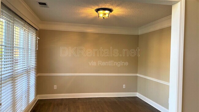 Building Photo - 416 Carmain Ln