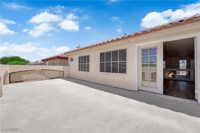 Building Photo - 638 Ribbon Grass Ave