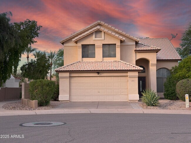 Building Photo - 1231 N Tercera Ct