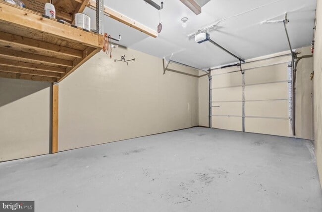 Building Photo - 6837 Malton Ct