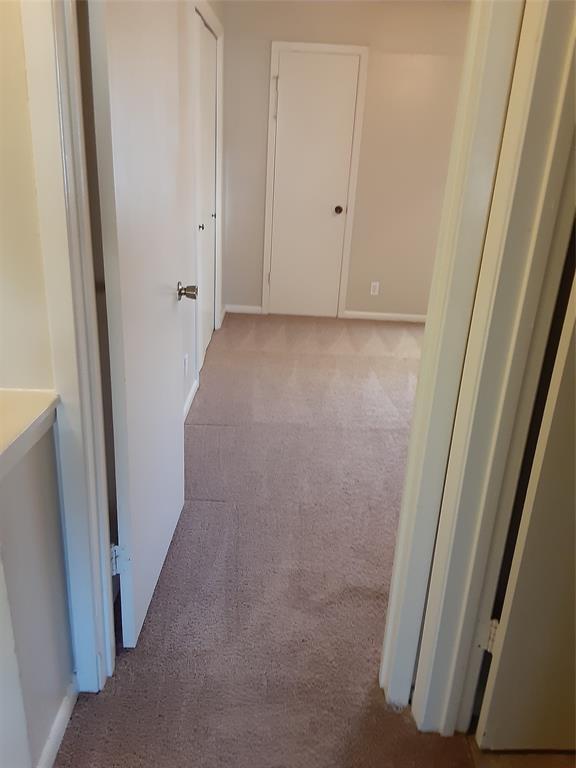 Building Photo - 3206 Mossrock Dr