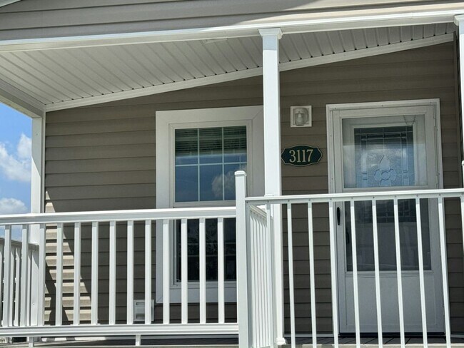 Building Photo - 3117 SW 108th Pl