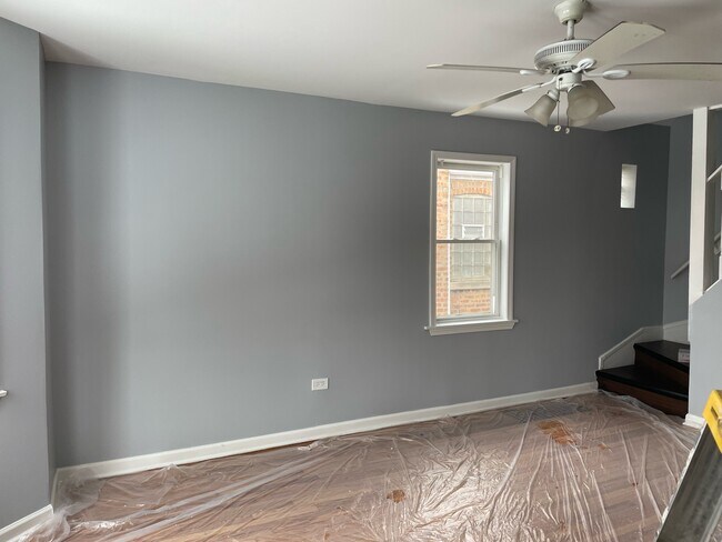 Building Photo - 9129 S Chappel Ave