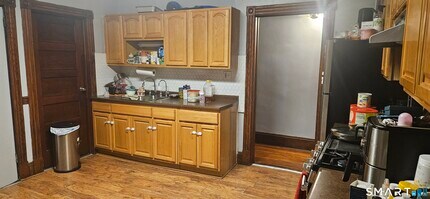 Building Photo - 103 Campfield Ave