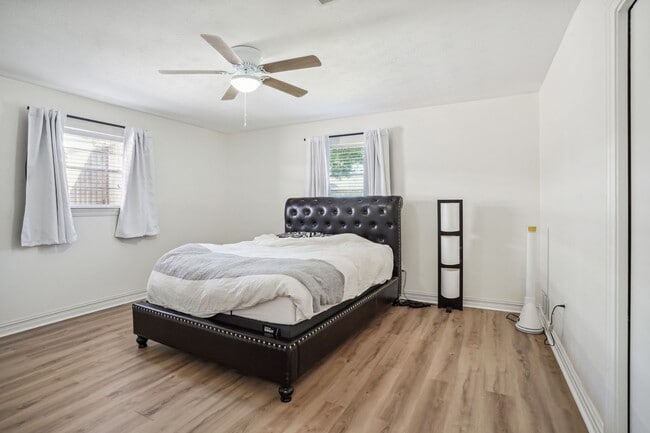 Building Photo - 2 Schill Ave