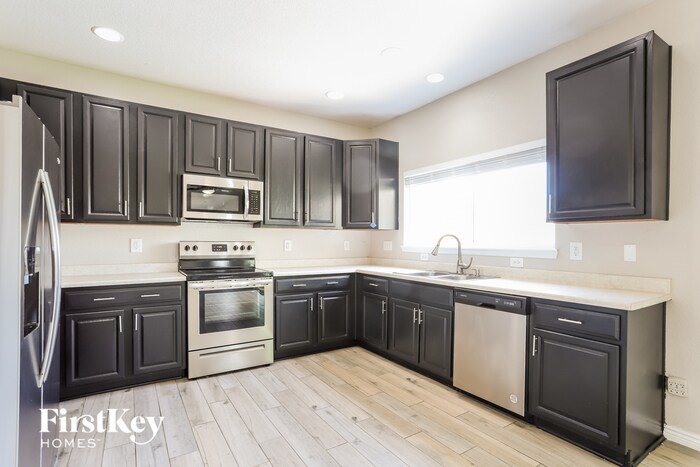 Building Photo - 24630 E Wyoming Cir
