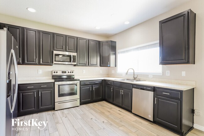 Building Photo - 24630 E Wyoming Cir