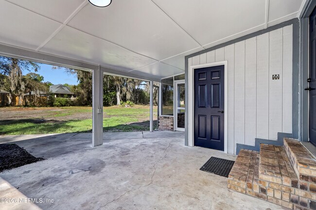 Building Photo - 11321 Deep Ln