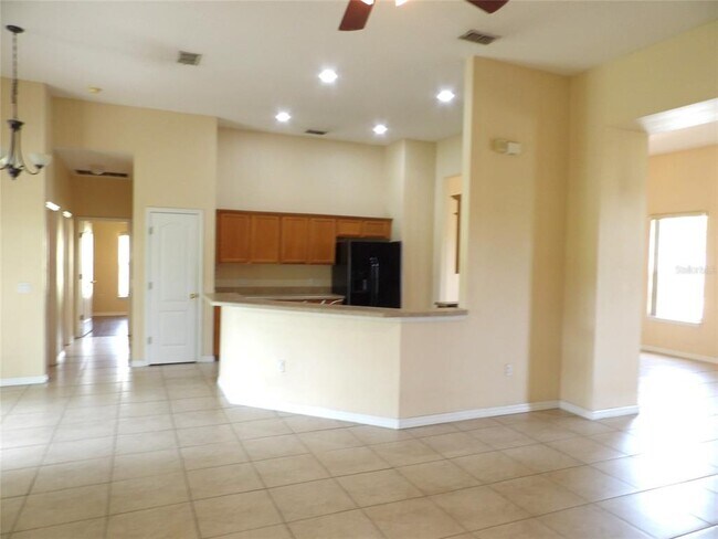 Building Photo - 3074 Bay Laurel Cir N