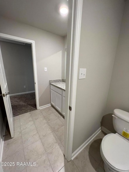 Building Photo - 129 Abbeywood Ct