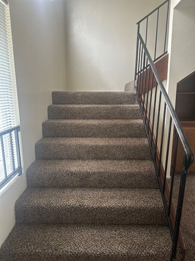 Building Photo - 2800 Barrington St