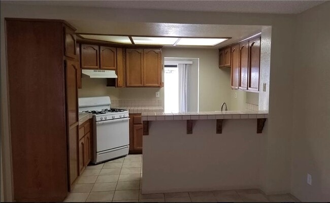 Building Photo - 1325 Solera Ln