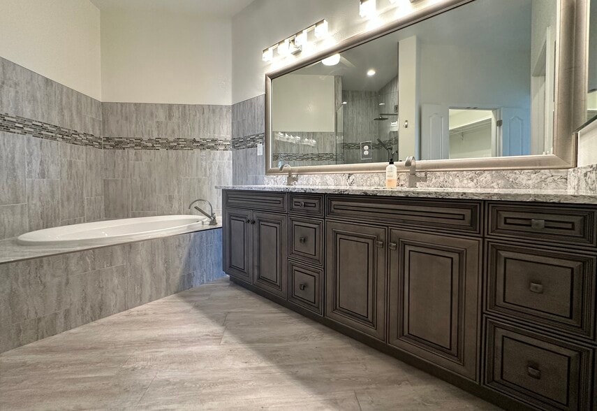 Building Photo - 11640 N Tatum Blvd