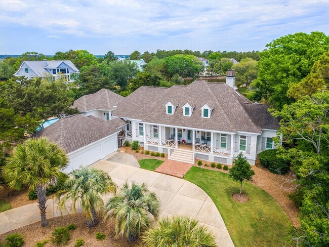 Building Photo - 297 Ocean Green Dr