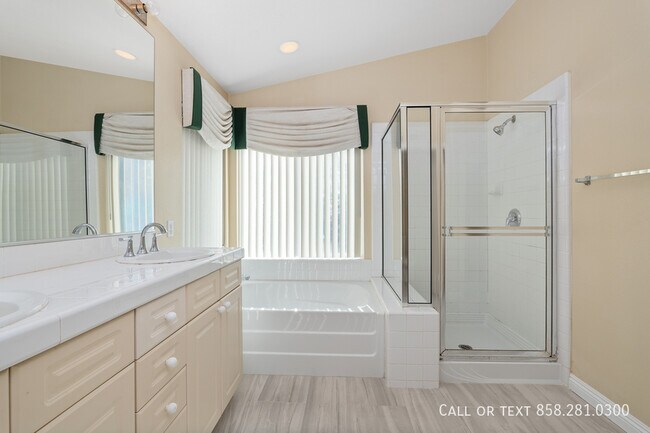 Building Photo - 11610 Aspen View Dr