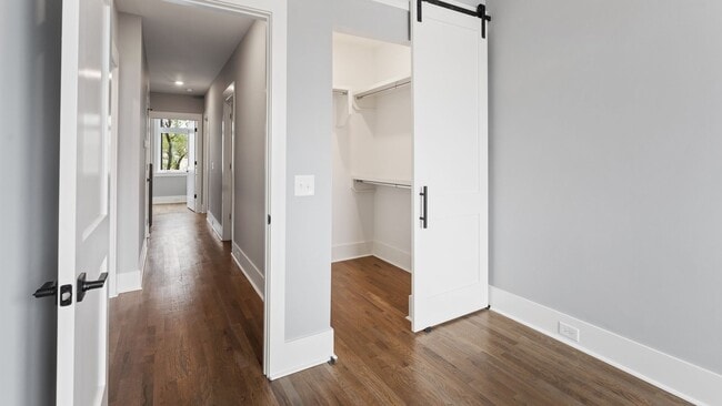 Building Photo - Nashville. Spotless & never been lived in 4BR/4.5BA home + separate office