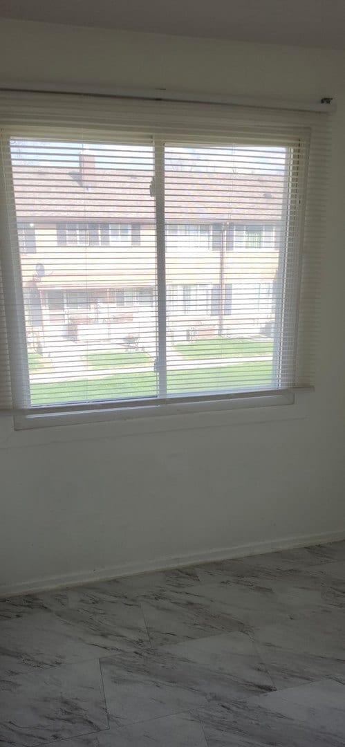 Building Photo - 3626 Western Ave