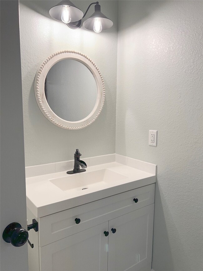 Building Photo - 1948 FM 1163 Rd