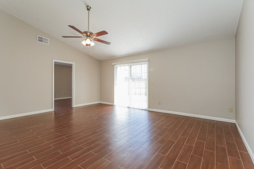 Building Photo - 2851 Tuscarora Trail