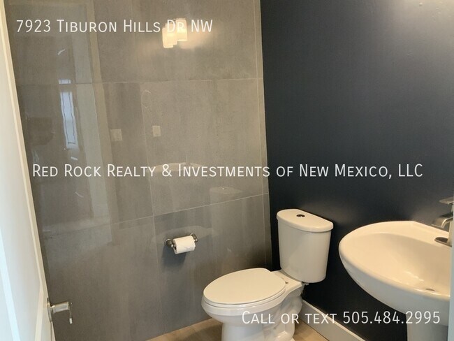 Building Photo - 7923 Tiburon Hills Drive NW