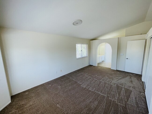 Building Photo - 25020 Jutland Dr